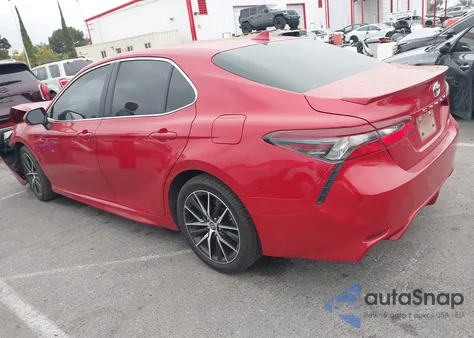 2023 Toyota Camry Se z USA, uszkodzony, nr VIN 4T1G11AK0PU095465